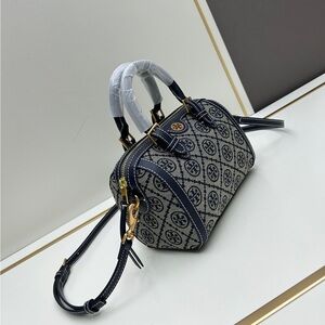 Tory Burch Handbags Shoulder Bags